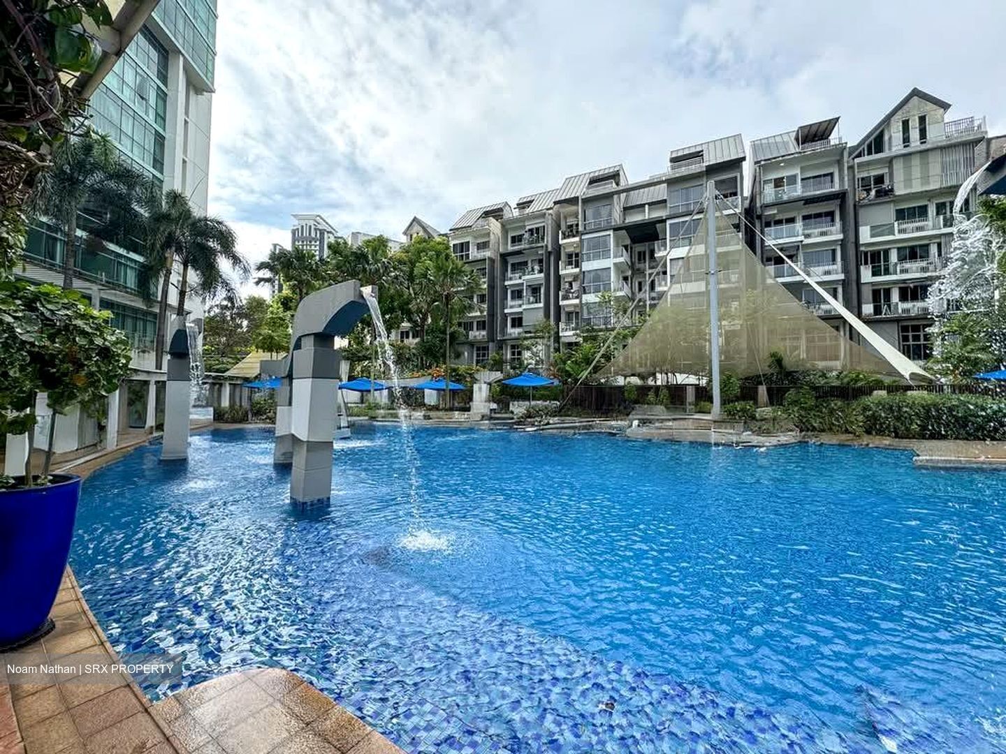 Hillview Regency (D23), Condominium #564795121